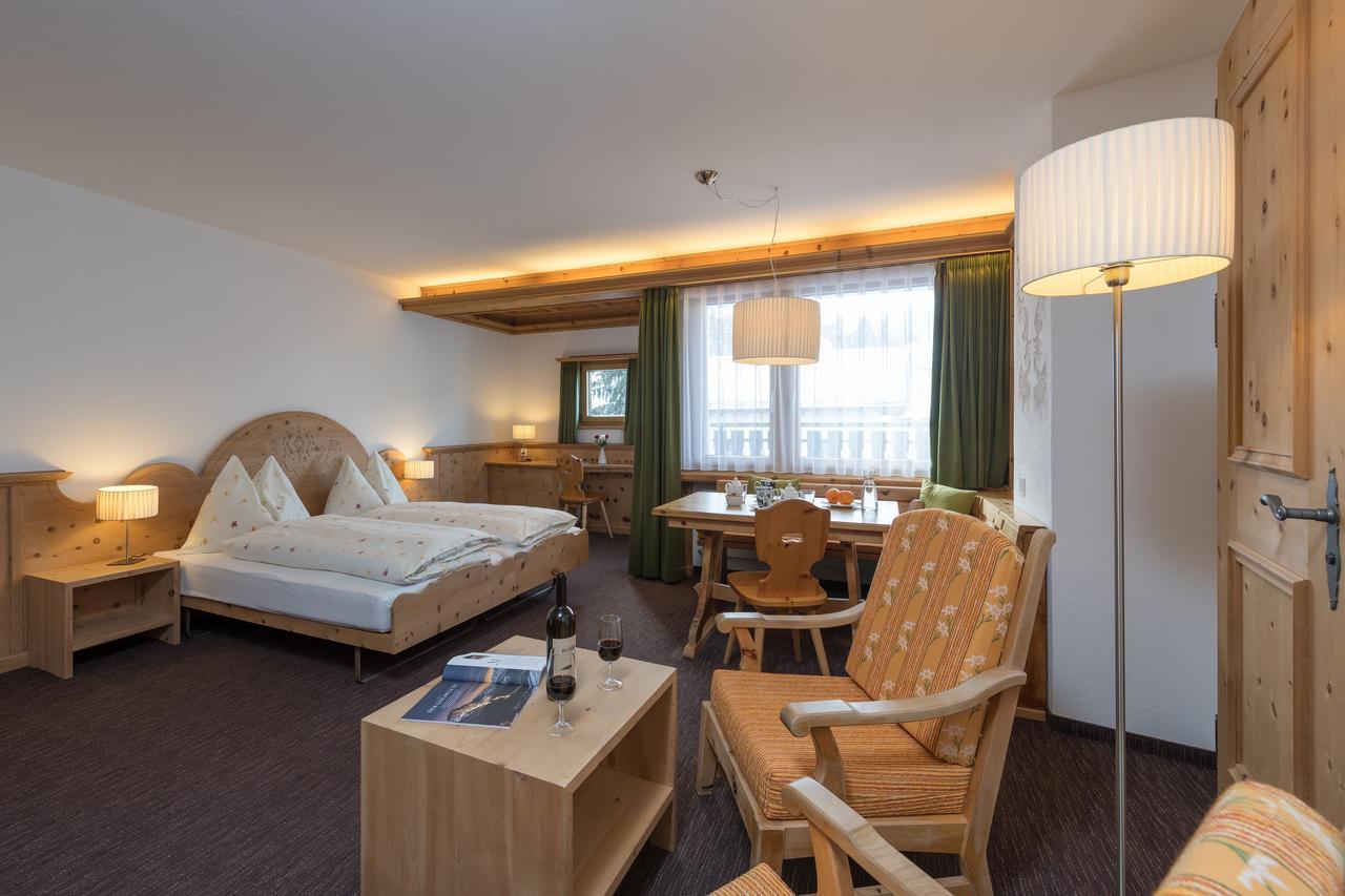Hotel Seraina 질스 마리아 외부 사진